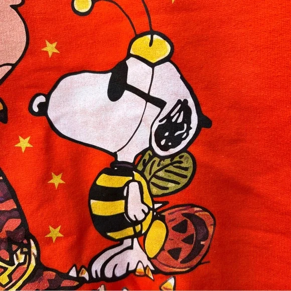 Snoopy Halloween Sweatshirt - Picture 4 of 14